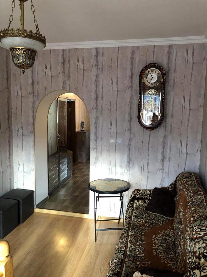 Mikheil Pitskhelauri Guest House Kazbegi Exteriör bild